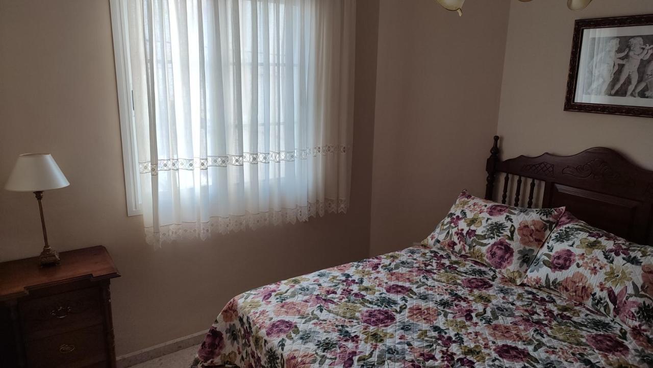 Apartamento Paseo Maritimo, Centro Торре-дель-Мар Екстер'єр фото