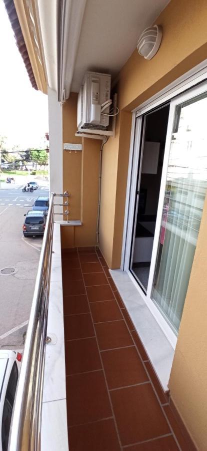 Apartamento Paseo Maritimo, Centro Торре-дель-Мар Екстер'єр фото